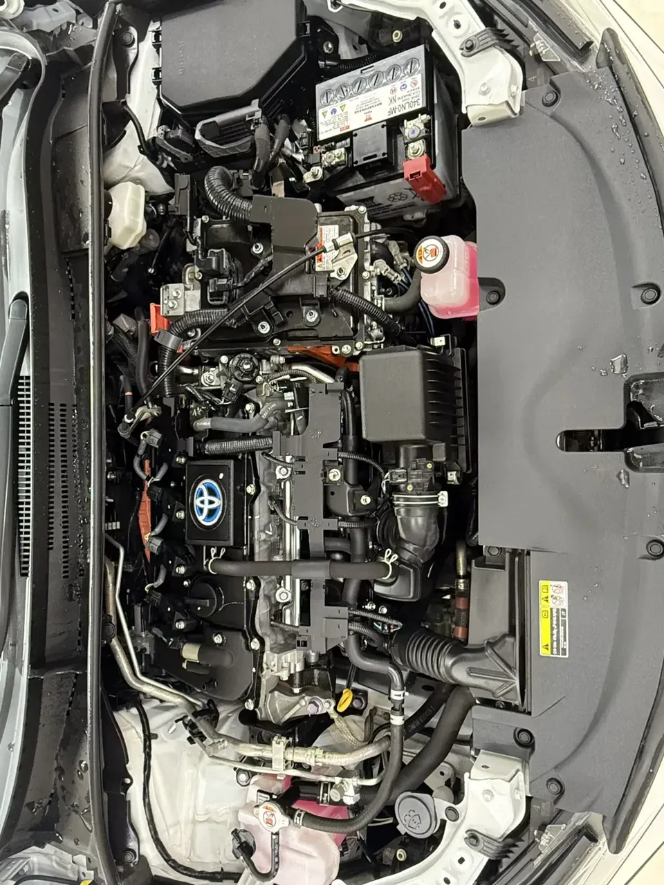 Toyota Levin Lei Ling 2023 Hybrid 1.8L Sports Edition 2023 — thumbnail 3