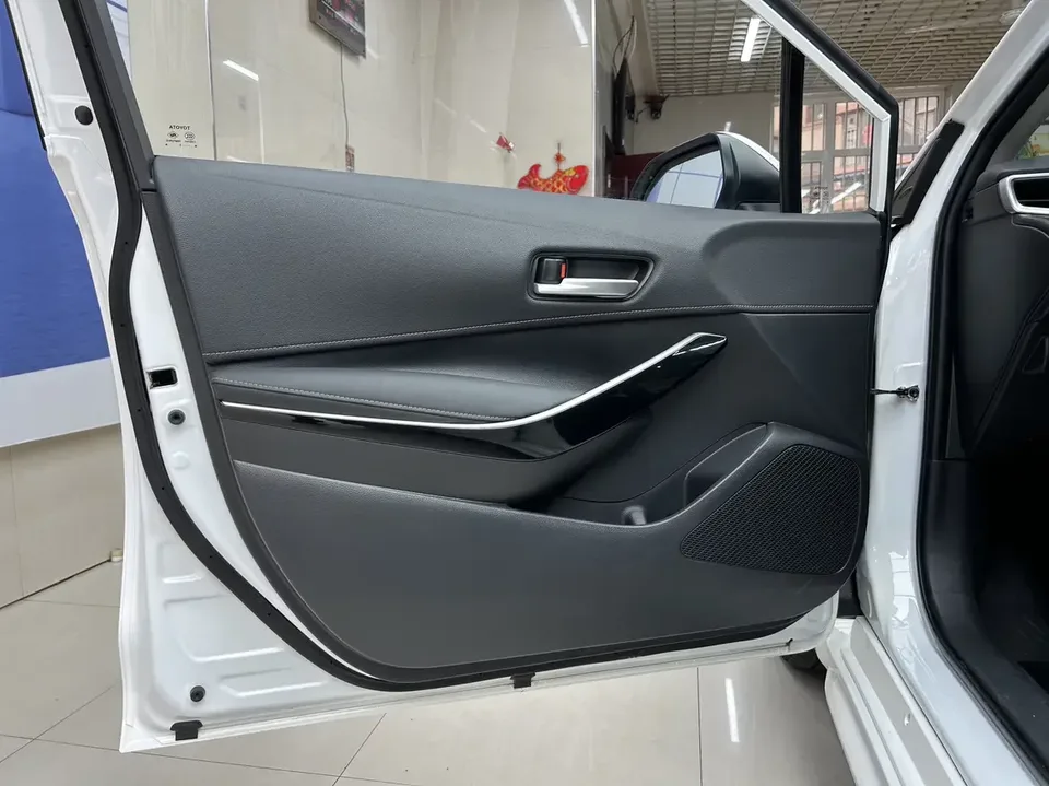 Toyota Levin Lei Ling 2023 Hybrid 1.8L Sports Edition 2023 — thumbnail 4