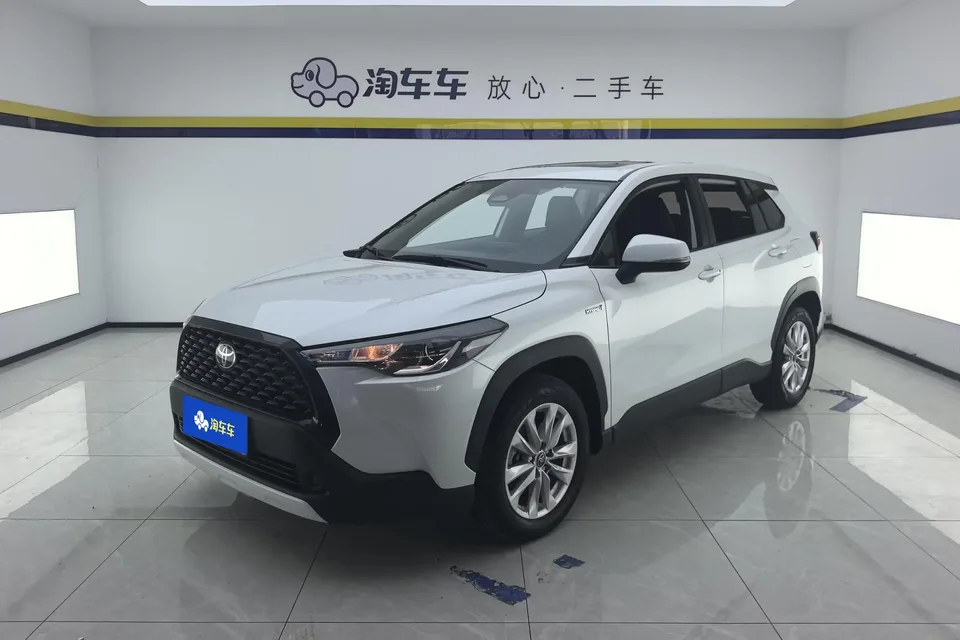 Toyota CorollaCross Corolla Sharp 2023 2.0L Intelligent Electric Hybrid Dual Engine Elite Edition 2024 — photo 1, buy with delivery to Moscow