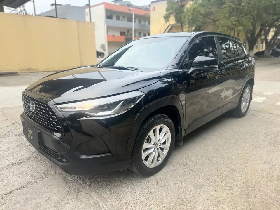 Toyota CorollaCross Corolla Sharp 2024 2.0L CVT Pioneer Edition 2024 — фото 1, купить с доставкой в Москву
