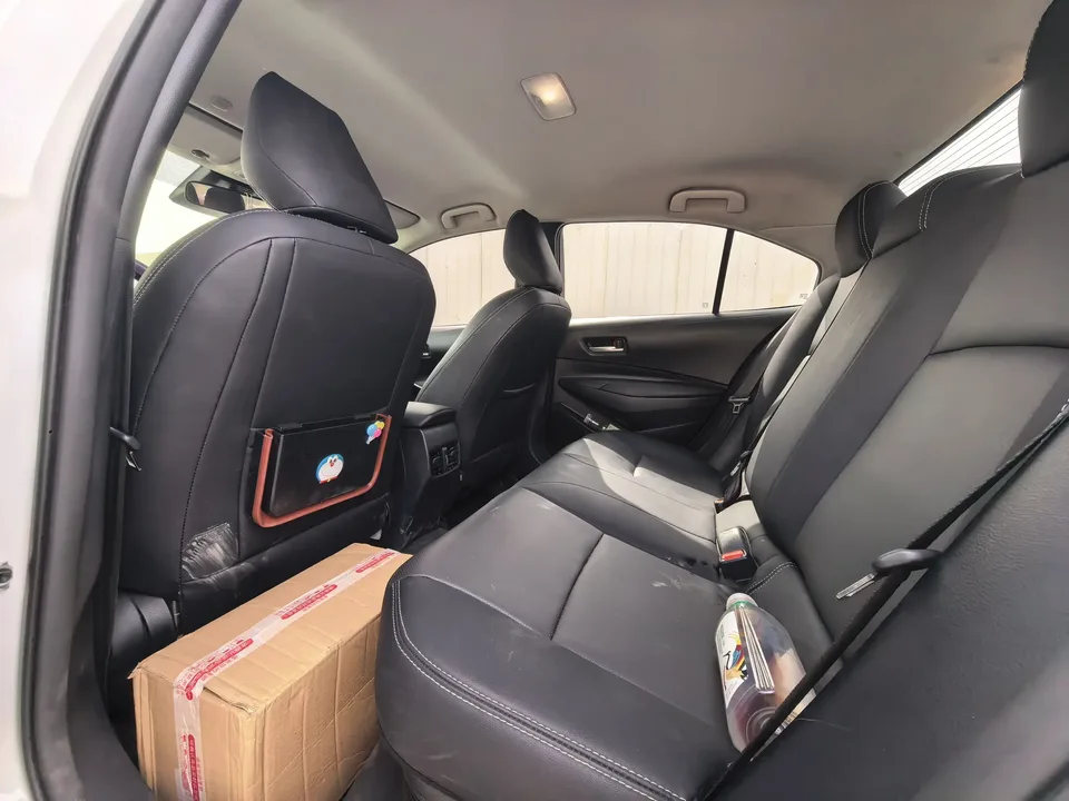 Toyota Corolla Corolla 2023 Intelligent Electric Hybrid Dual Engine 1.8L E-CVT Pioneer Edition 2023 — thumbnail 5