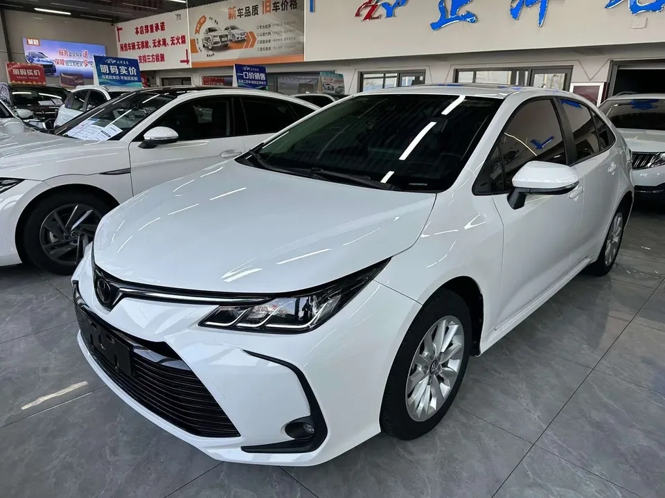 Toyota Corolla Corolla 2021 1.2T S-CVT Elite PLUS Edition 2022 — photo 1, buy with delivery to Moscow