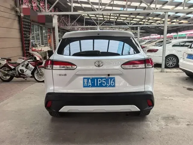 Toyota CorollaCross Corolla Sharp 2023 2.0L CVT Pioneer Edition 2024 — thumbnail 2