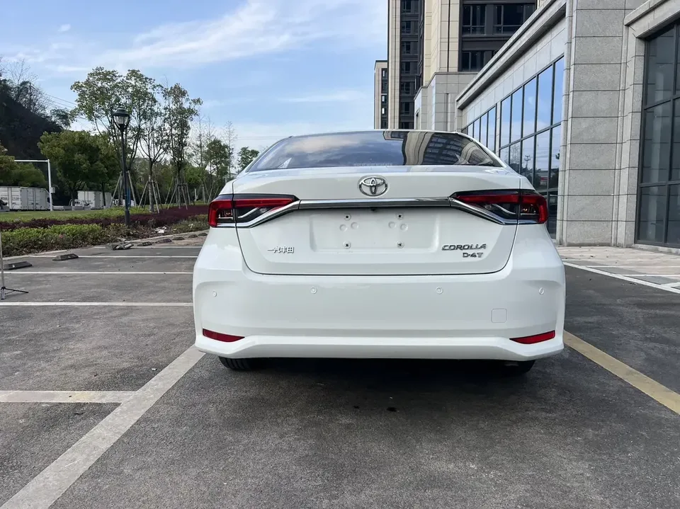 Toyota Corolla Corolla 2023 1.2T S-CVT Pioneer Edition 2023 — thumbnail 2