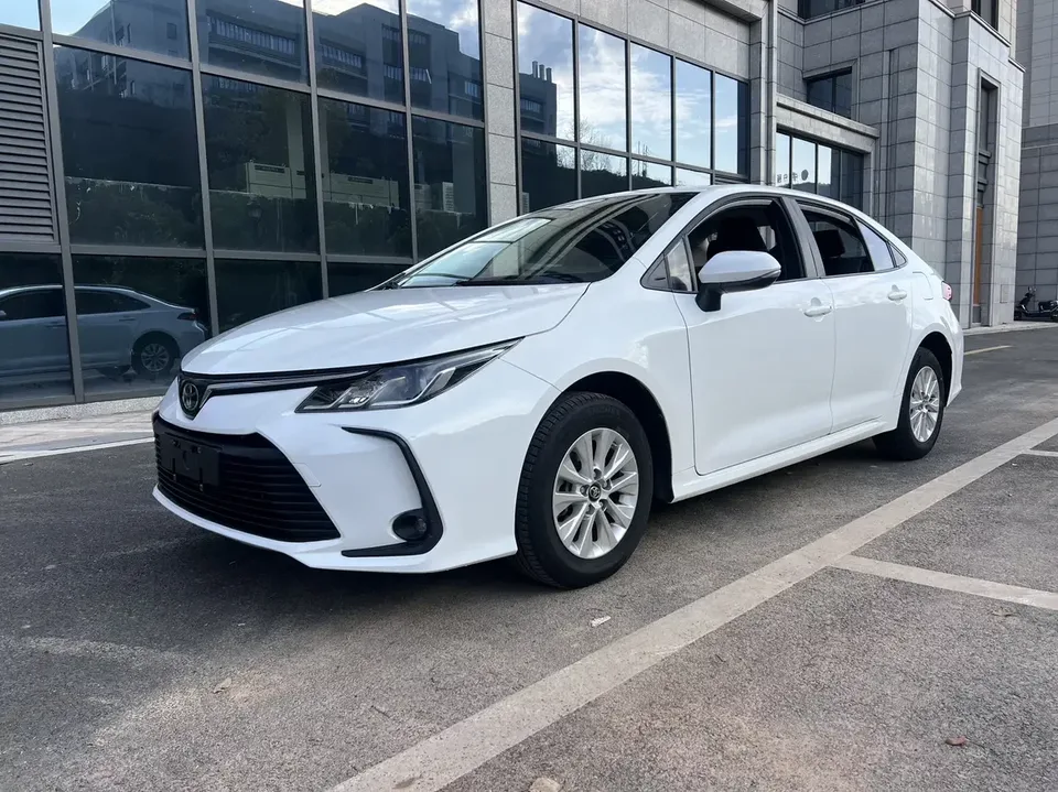 Toyota Corolla Corolla 2023 1.2T S-CVT Pioneer Edition 2023 — photo 1, buy with delivery to Moscow