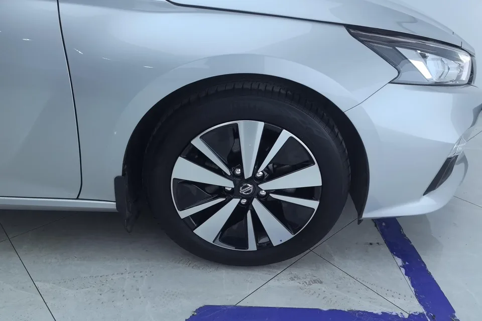 Nissan Altima Sound of nature 2021 2.0L XL Comfort Edition 2023 — thumbnail 3