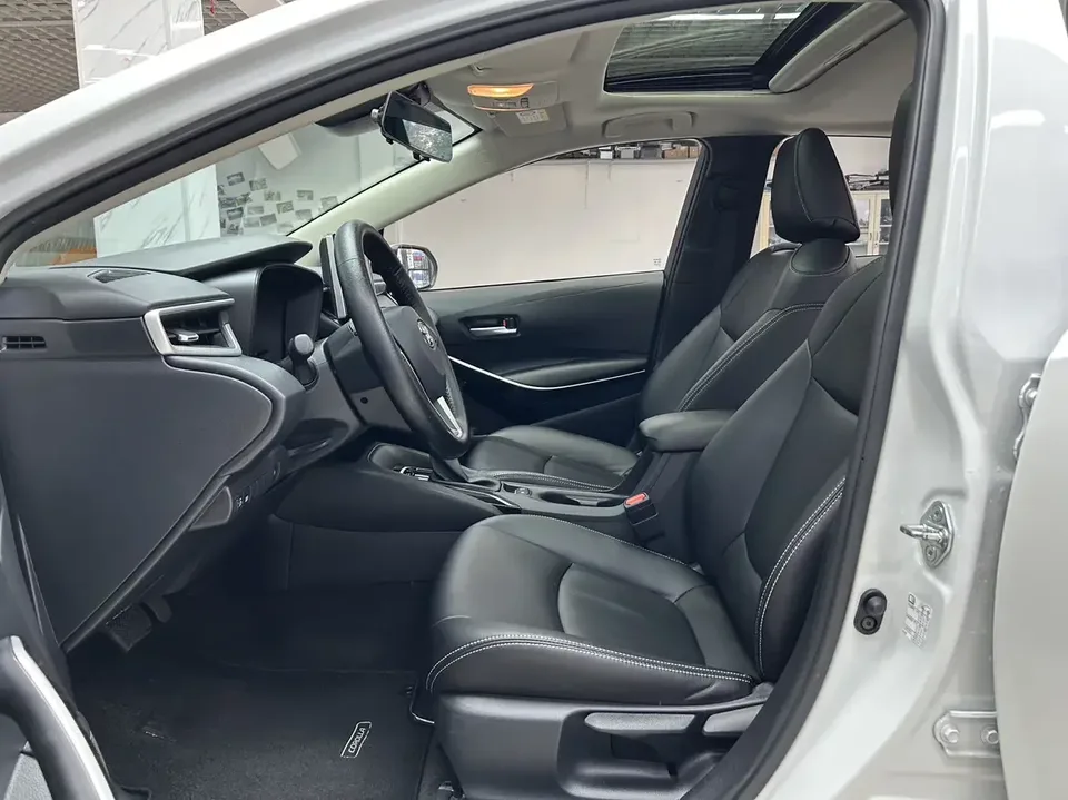 Toyota Corolla Corolla 2022 Dual Engine 1.8L E-CVT Pioneer Edition 2022 — thumbnail 5