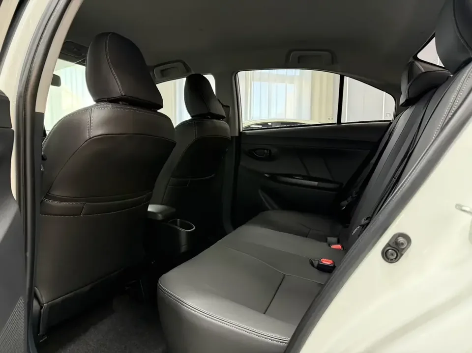 Toyota YARiS L Enjoy YARiS L Enjoy 2022 1.5L CVTPLUS 2022 — thumbnail 5