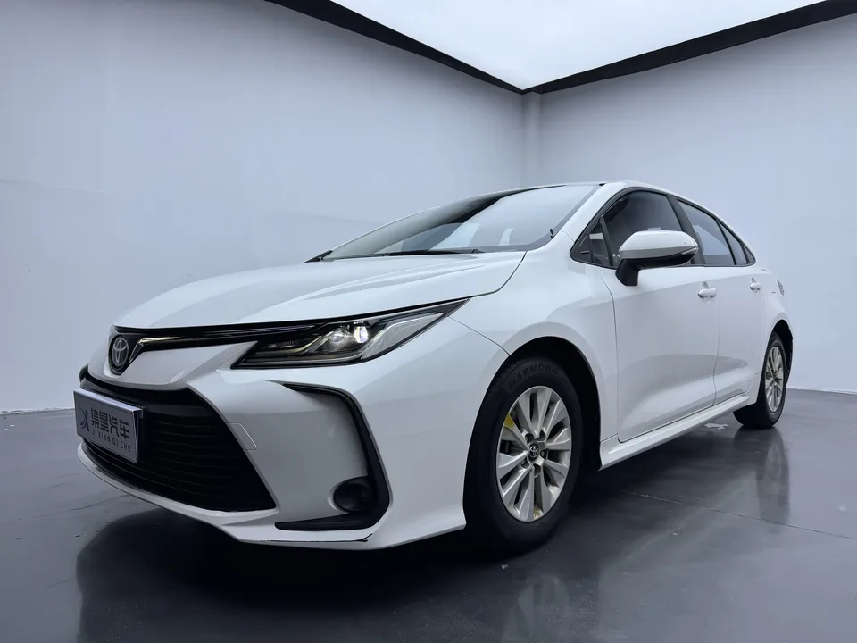 Toyota Corolla Corolla 2022 1.5L CVT Pioneer Edition 2023 — photo 1, buy with delivery to Moscow