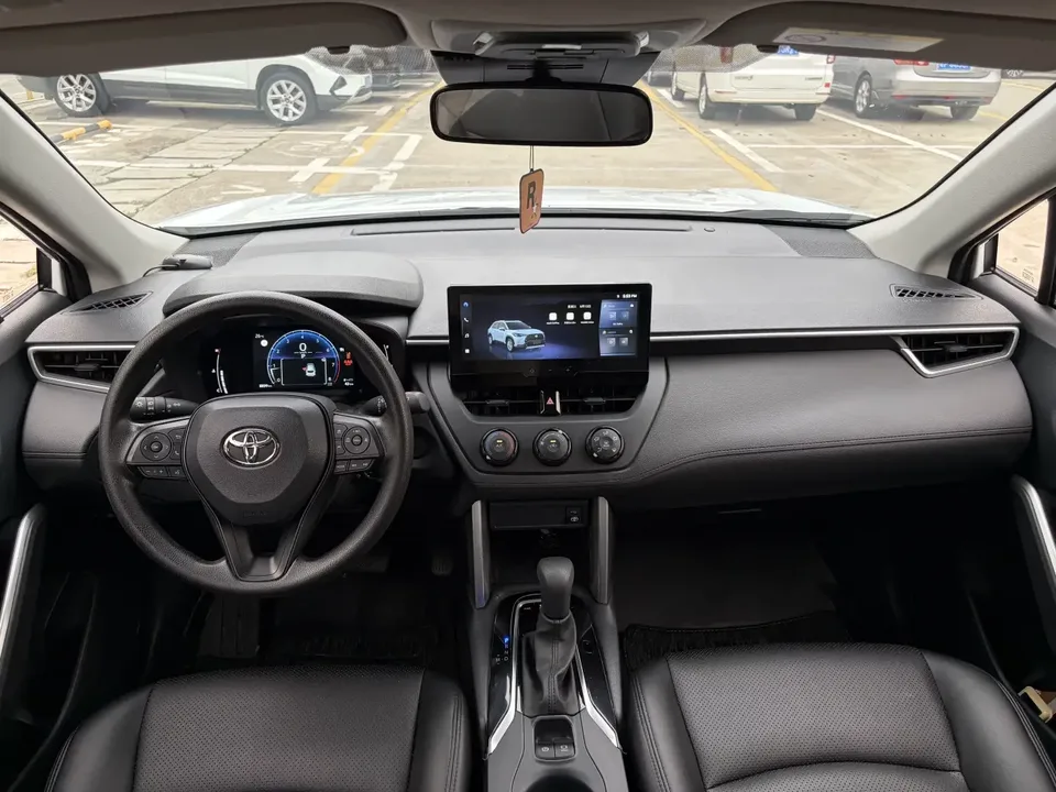 Toyota CorollaCross Corolla Sharp 2024 2.0L CVT Pioneer Edition 2024 — thumbnail 5