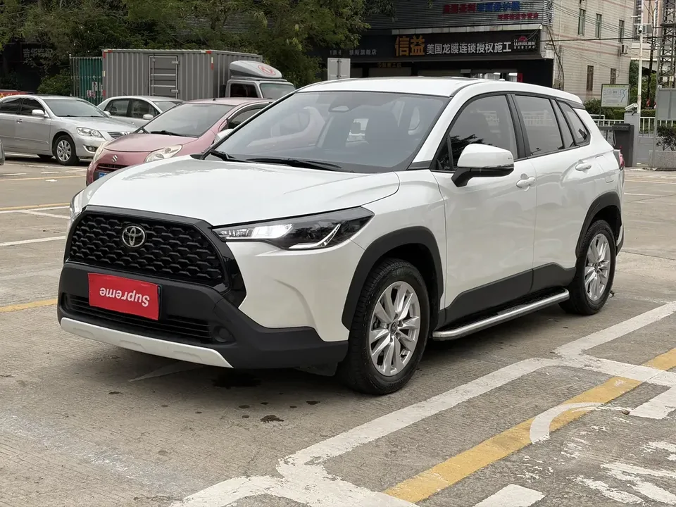 Toyota CorollaCross Corolla Sharp 2024 2.0L CVT Pioneer Edition 2024 — photo 1, buy with delivery to Moscow