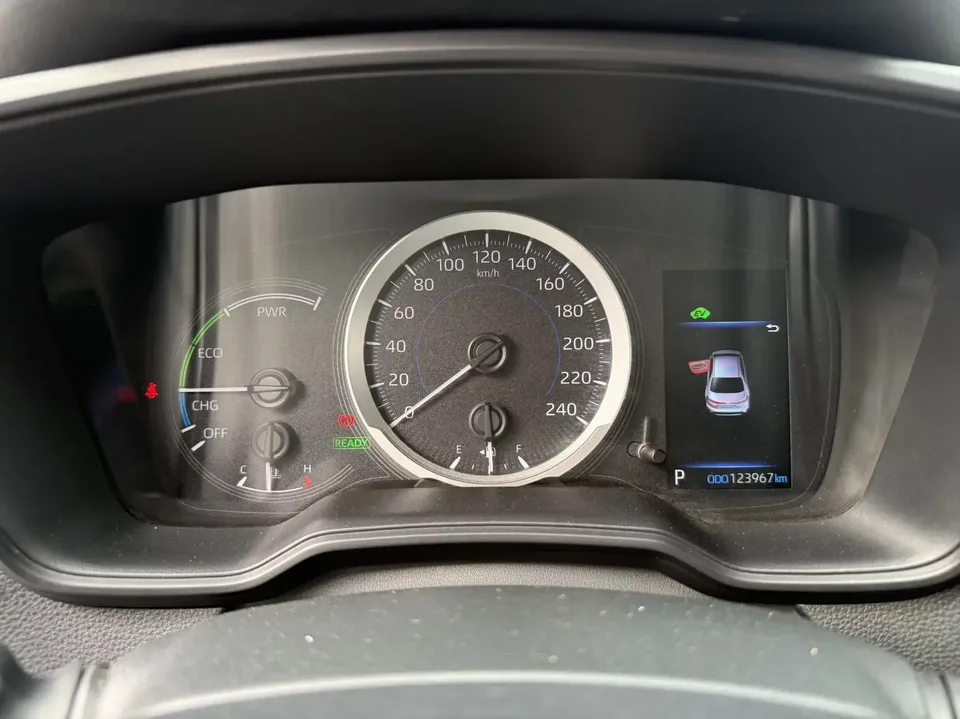 Toyota Levin Lei Ling 2022 Hybrid 1.8H E-CVT Progressive Edition 2022 — thumbnail 5