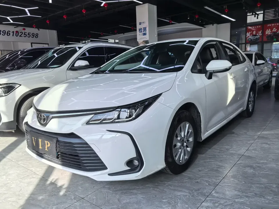 Toyota Corolla Corolla 2022 1.2T S-CVT Pioneer PLUS Edition 2022 — photo 1, buy with delivery to Moscow
