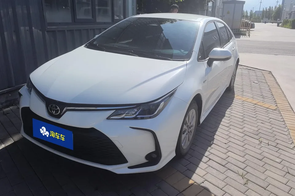Toyota Corolla Corolla 2024 Intelligent Electric Hybrid Dual Engine 1.8L E-CVT Pioneer Edition 2024 — photo 1, buy with delivery to Moscow