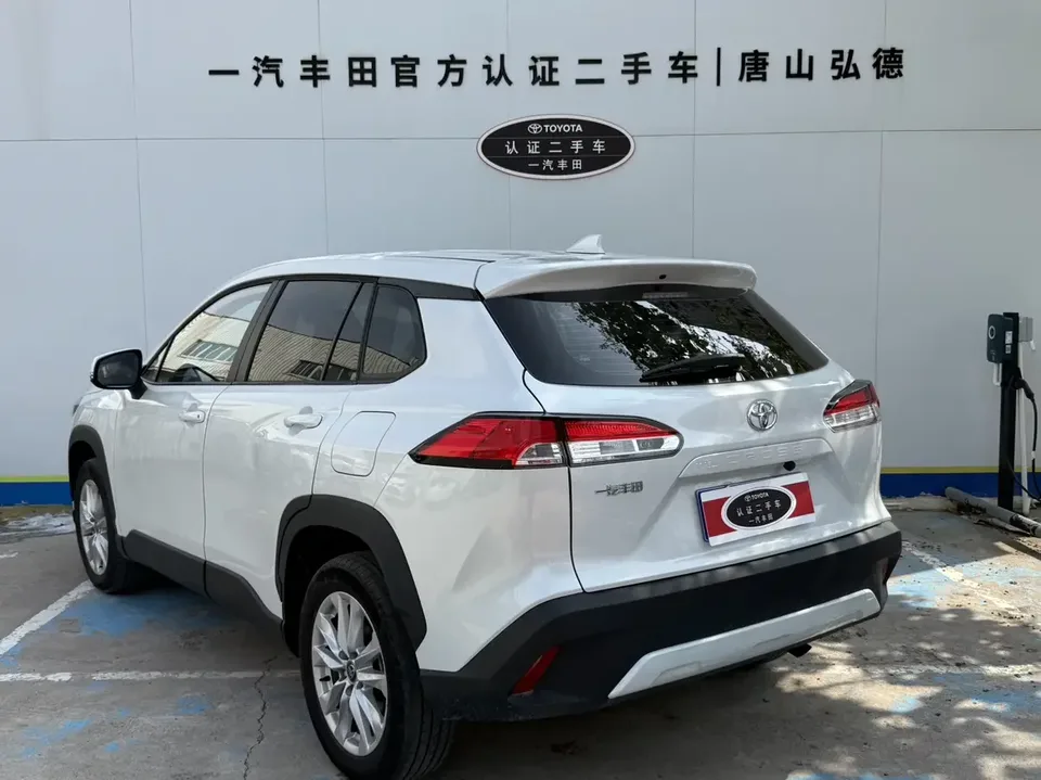 Toyota CorollaCross Corolla Sharp 2024 2.0L CVT Pioneer Edition 2025 — thumbnail 2