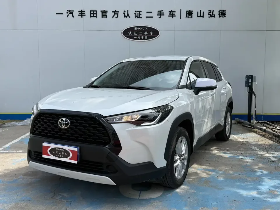 Toyota CorollaCross Corolla Sharp 2024 2.0L CVT Pioneer Edition 2025 — photo 1, buy with delivery to Moscow