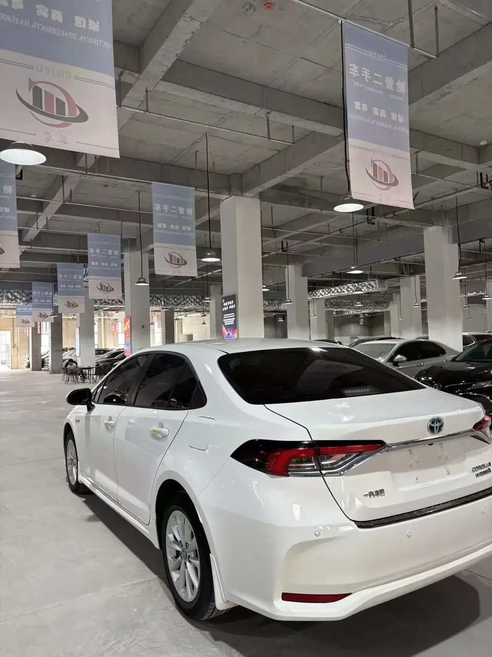 Toyota Corolla Corolla 2021 Dual Engine 1.8L E-CVT Elite Edition 2022 — thumbnail 4
