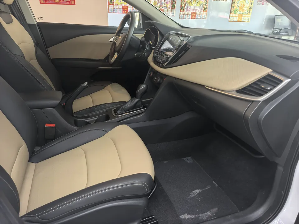 Chevrolet Monza Cruze 2022 320 Automatic Enjoy Sunroof Edition 2022 — thumbnail 3