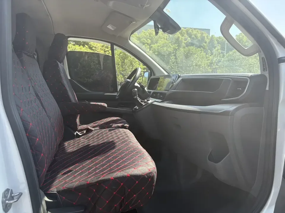 Ford Transit Transit 2023 V362 2.0T diesel manual multi-purpose commercial vehicle mid-axle low roof 5/6 seats National VI 2023 — thumbnail 3