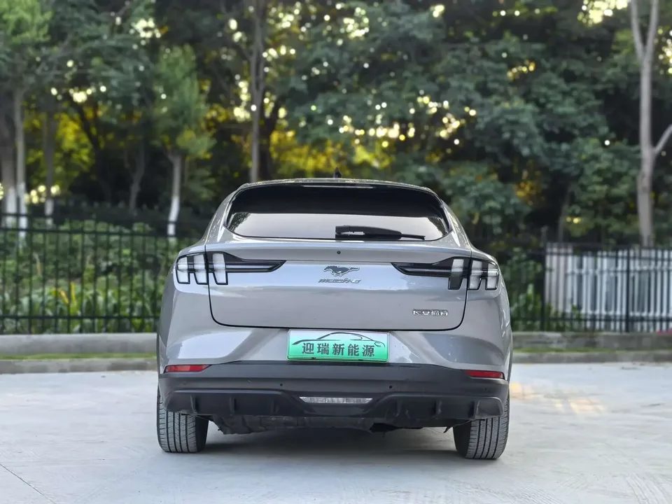Ford electric horse Ford electric horse 2021 Yueshi rear-wheel drive version (standard range) 2022 — миниатюра 2