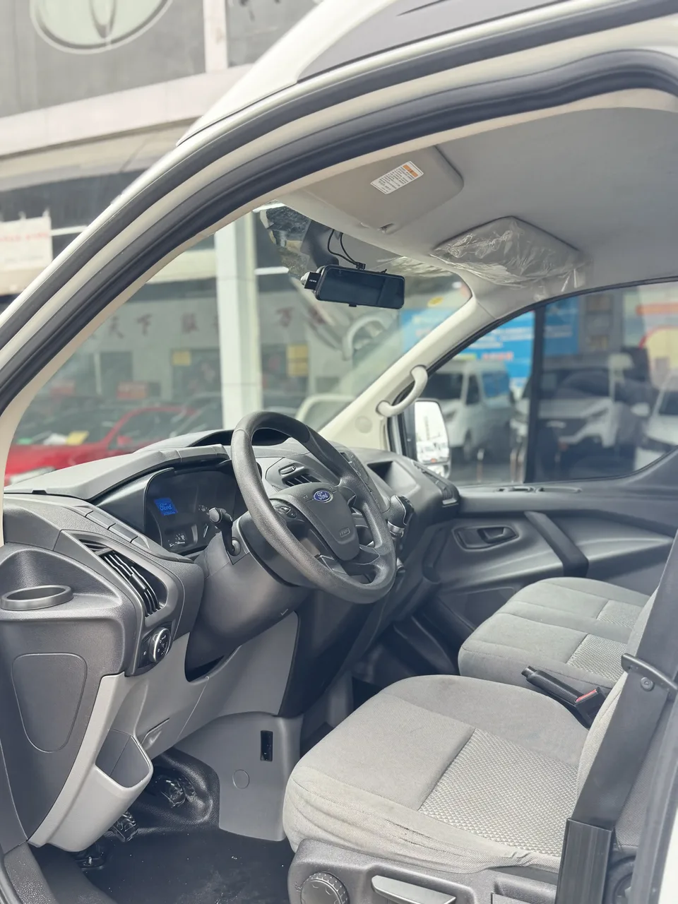 Ford Transit Transit 2019 2.0T diesel multi-purpose commercial vehicle short-axle mid-top 6-seater National V 2022 — thumbnail 5