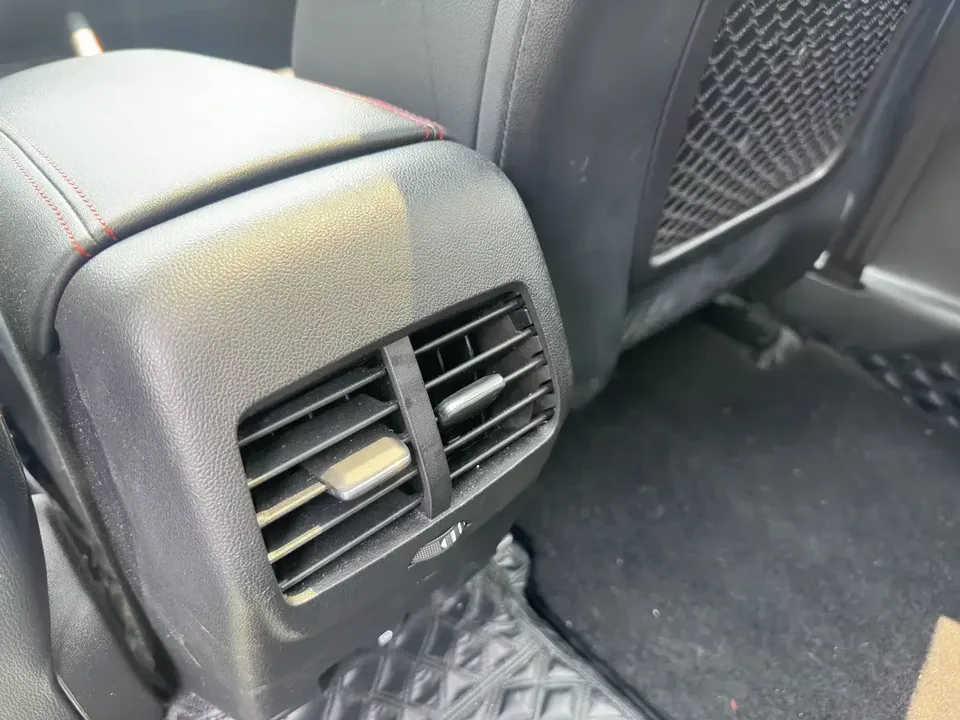 Ford Focus fox 2021 Hatchback EcoBoost 180 Automatic ST Line 2022 — thumbnail 4