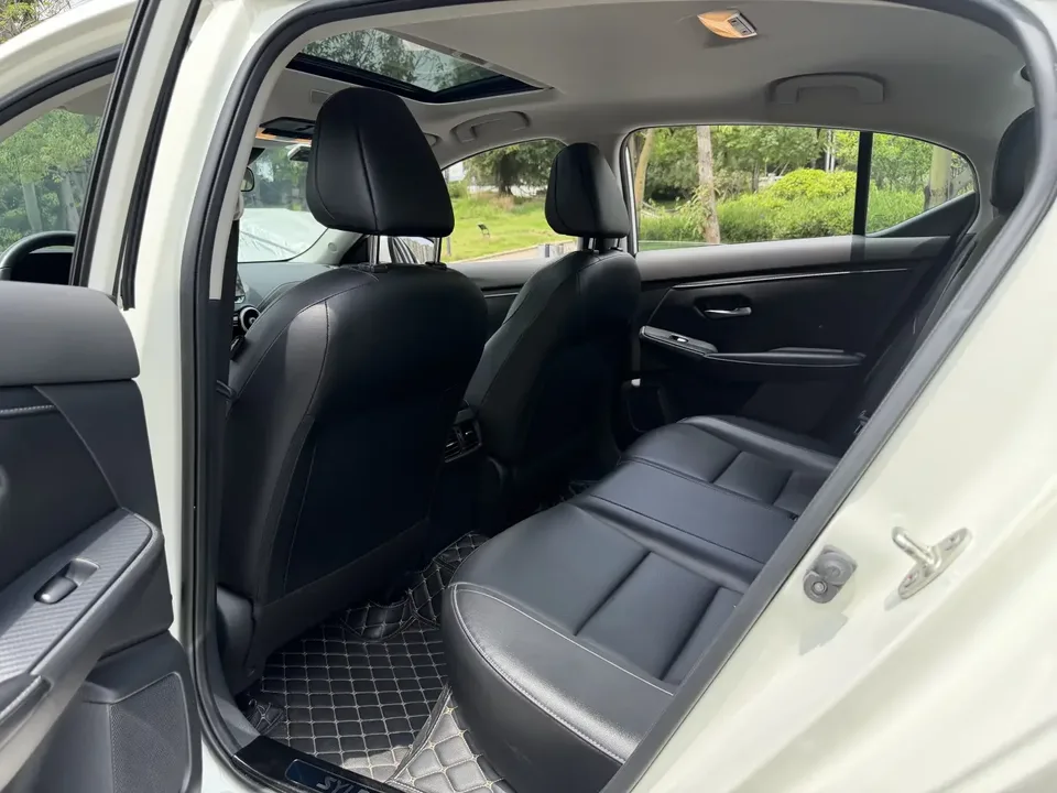 Nissan Sylphy Sylphy 2023 1.6L CVT Enjoy Edition 2023 — thumbnail 3