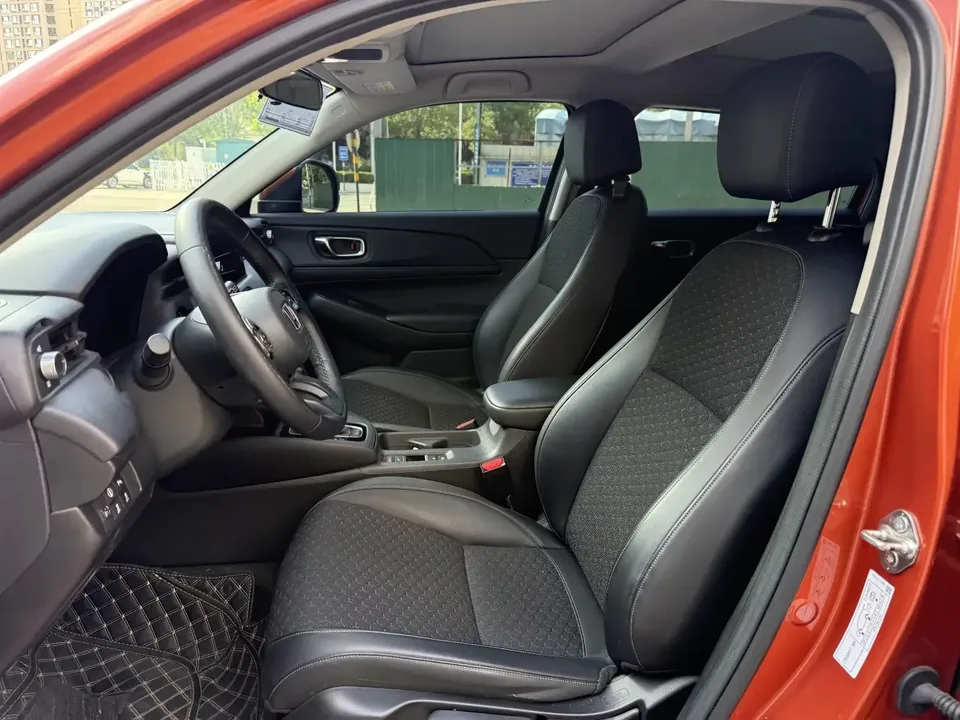 Honda WR-V HondaXR-V 2023 1.5L CVT Hot Edition 2024 — миниатюра 3