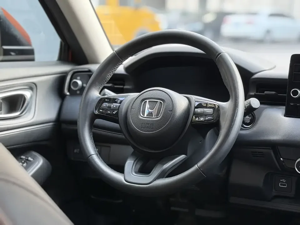 Honda WR-V HondaXR-V 2023 1.5L CVT Hot Edition 2024 — миниатюра 5