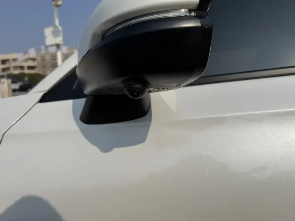 Honda WR-V HondaXR-V 2023 1.5L CVT Hot Edition 2023 — thumbnail 3