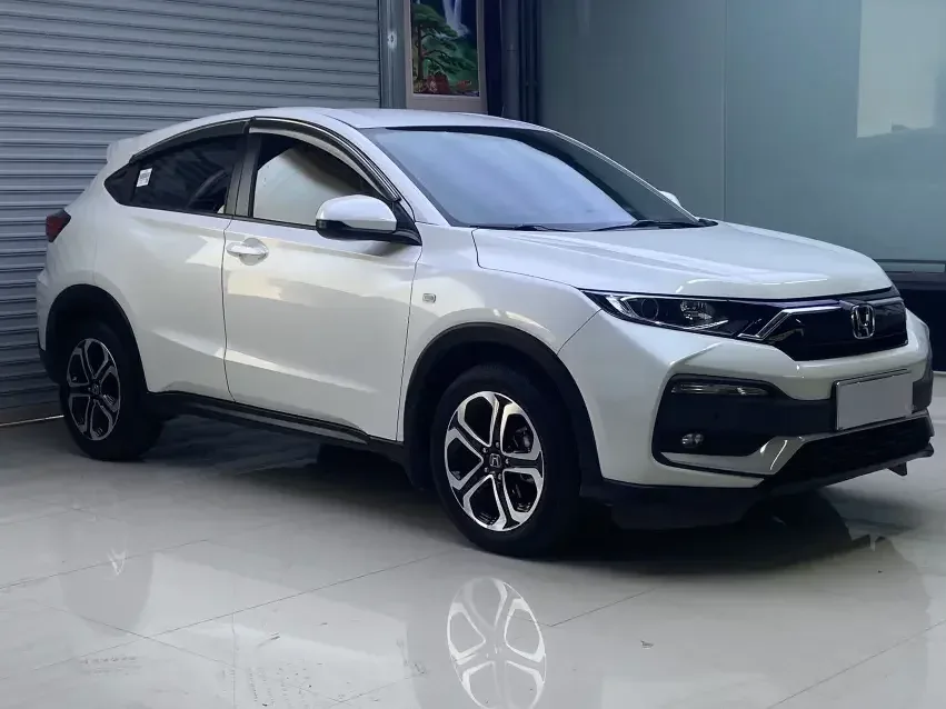 Honda WR-V HondaXR-V 2021 1.5L CVT Classic Edition 2022 — миниатюра 3