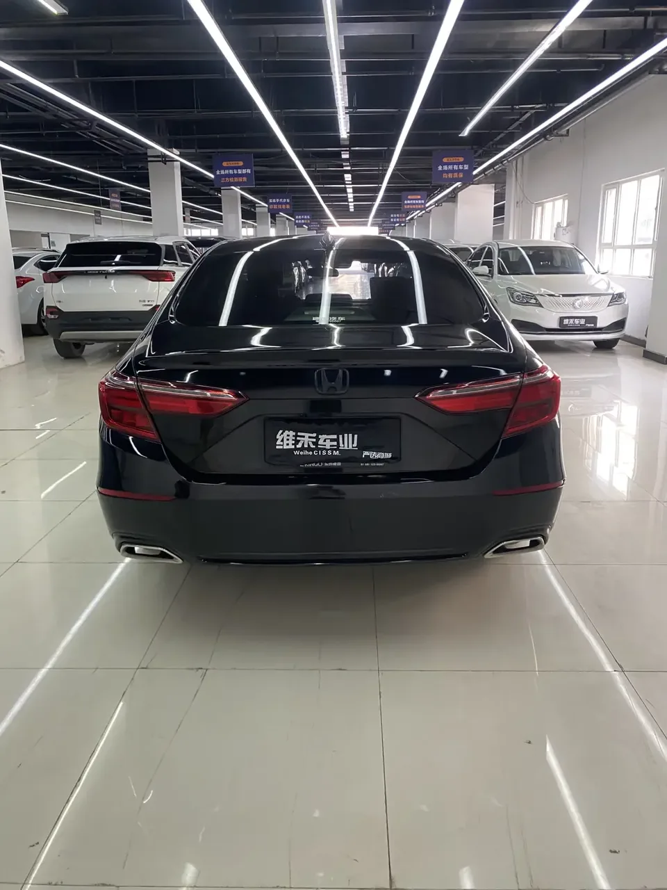 Honda Inspire Yingshipai 2022 260TURBO Delicate Edition 2023 — thumbnail 2