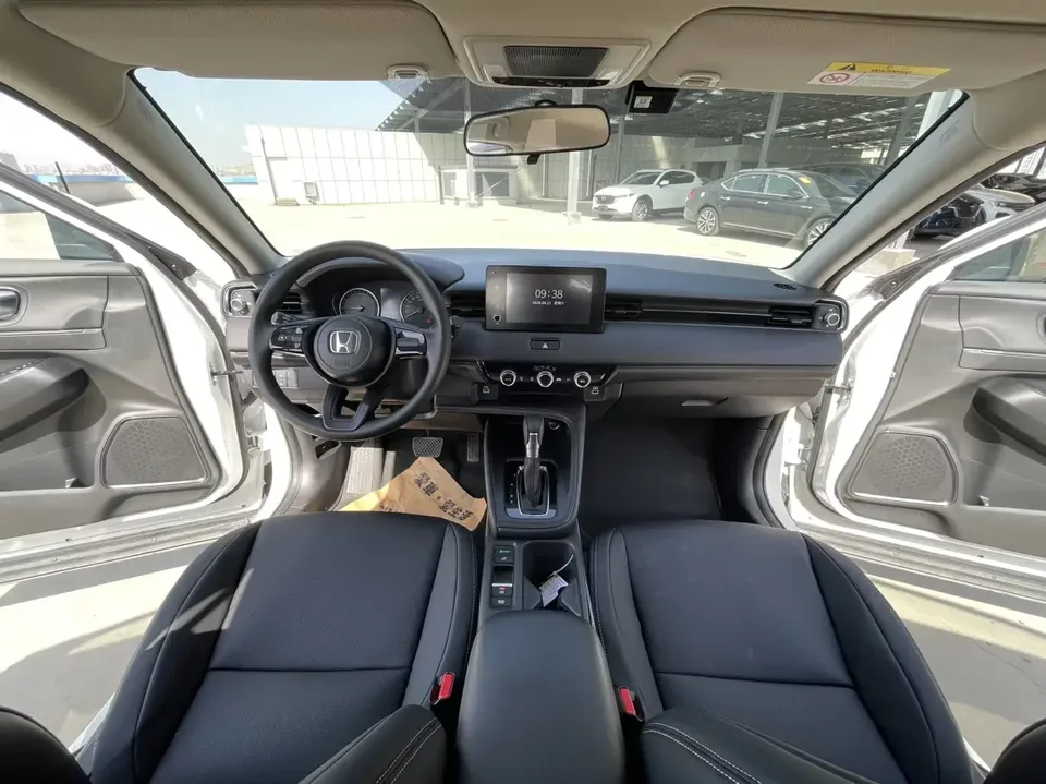 Honda VEZEL Binzhi 2023 1.5L CVT Elite Edition 2023 — thumbnail 3