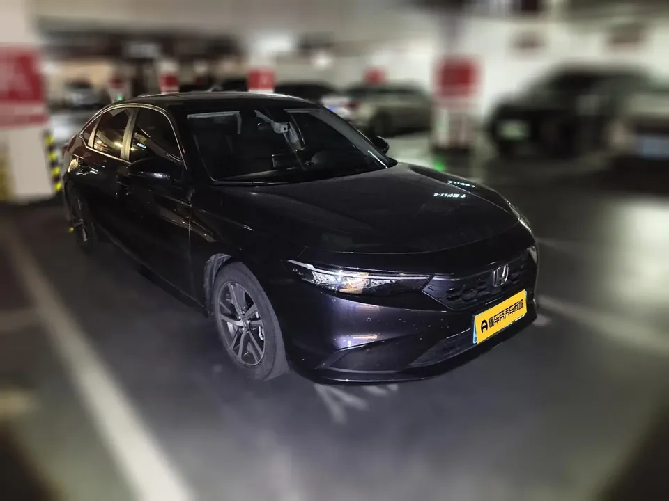 Honda Integra Style 2023 240TURBO CVT Leading Edition 2024 — thumbnail 3