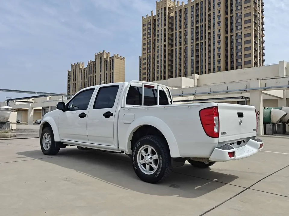 Great Wall Wing Jun 5 Wing Jun 5 2023 2.0T diesel four-wheel drive aggressive large double GW4D20M 2023 — thumbnail 2