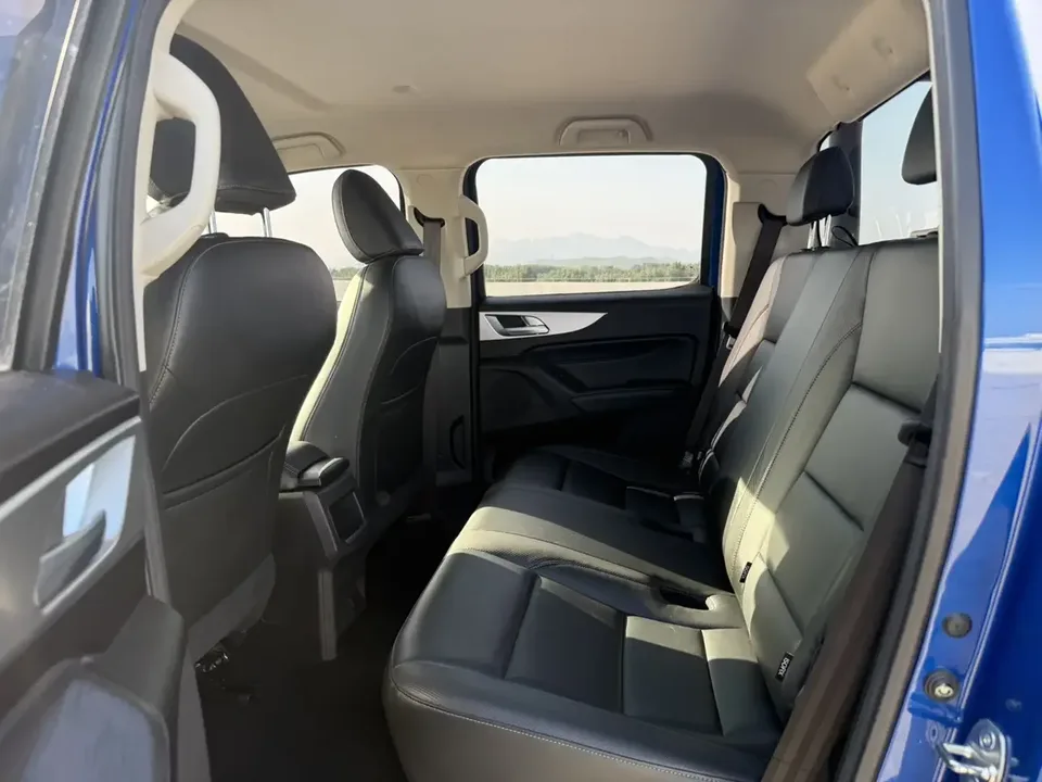 Great Wall Poer gun 2021 Commercial version 2.0T diesel manual two-wheel drive elite long box GW4D20M 2022 — thumbnail 3