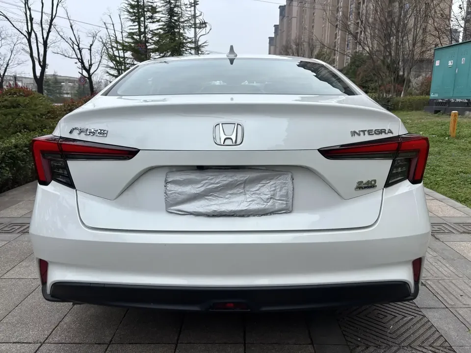 Honda Integra Style 2023 240TURBO CVT Smart Edition 2024 — thumbnail 2