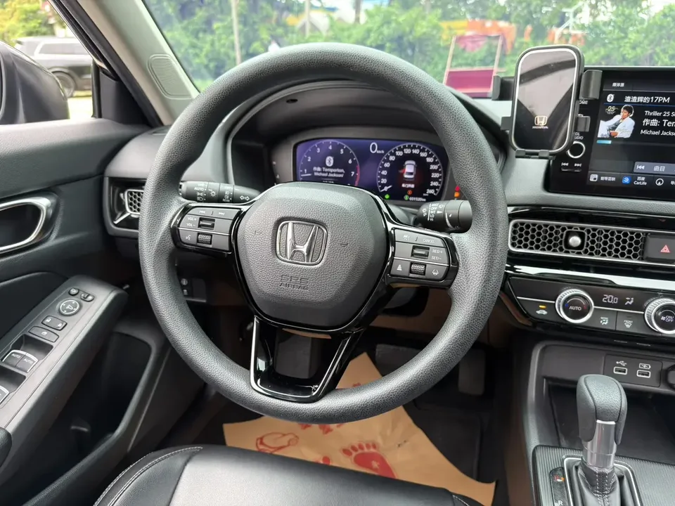 Honda CIVIC Civic 2022 240TURBO CVT Dynamic Edition 2022 — thumbnail 3