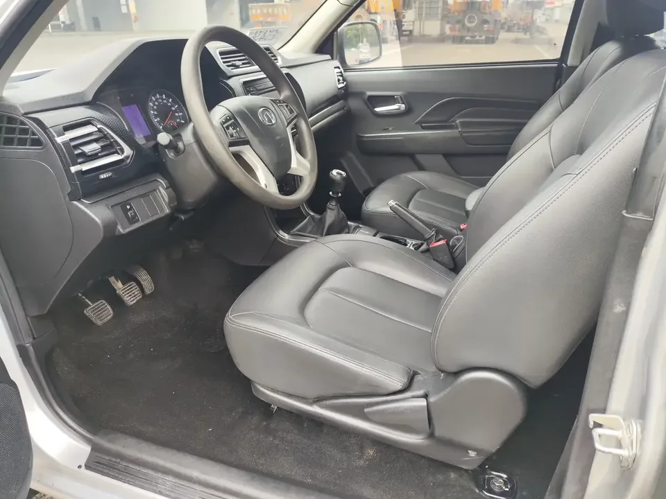 Great Wall Wing Jun 5 Wing Jun 5 2023 2.0T diesel two-wheel drive elite long cargo box GW4D20M 2023 — thumbnail 3