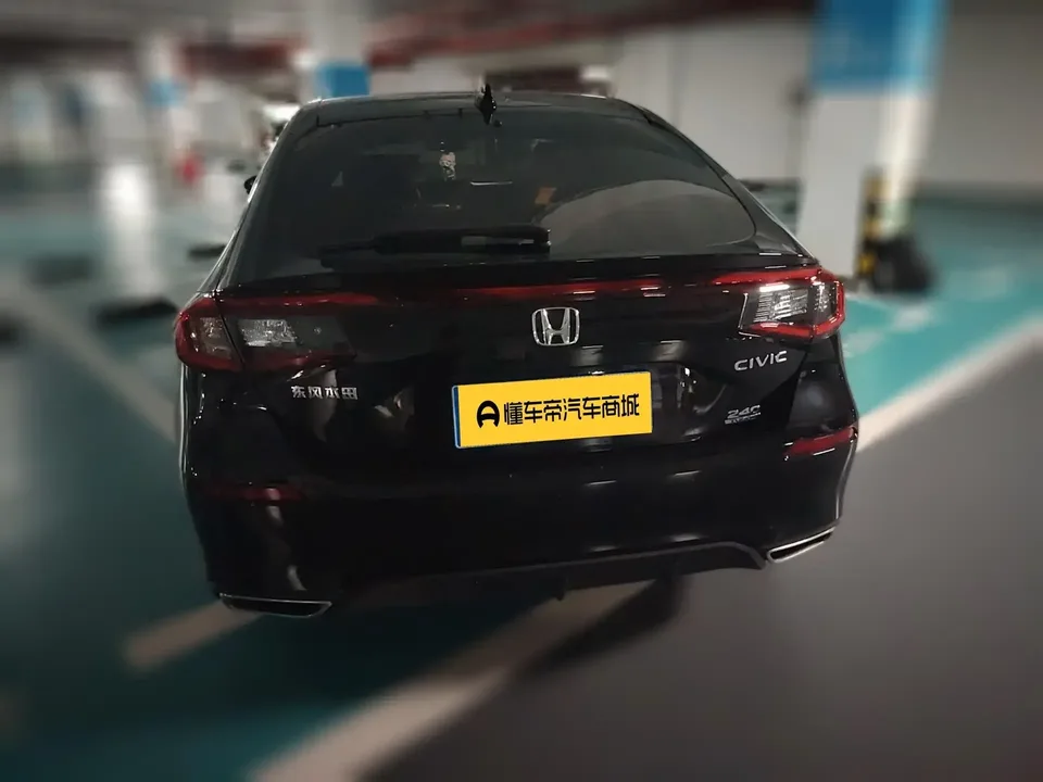 Honda CIVIC Civic 2023 HATCHBACK 240TURBO CVT Extreme Edition 2025 — thumbnail 2