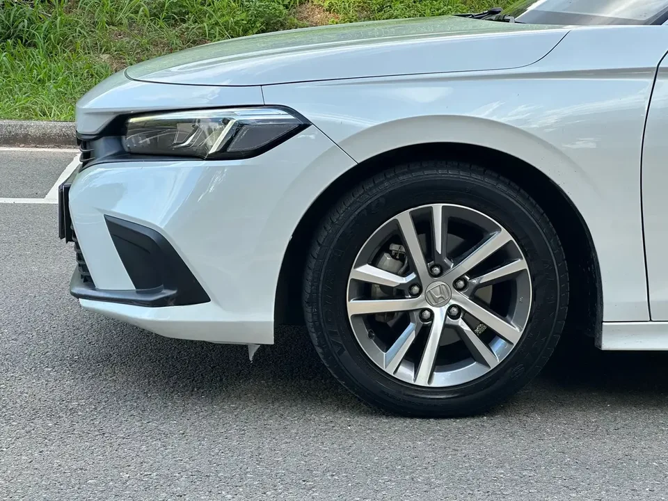 Honda CIVIC Civic 2022 240TURBO CVT Dynamic Edition 2023 — thumbnail 3