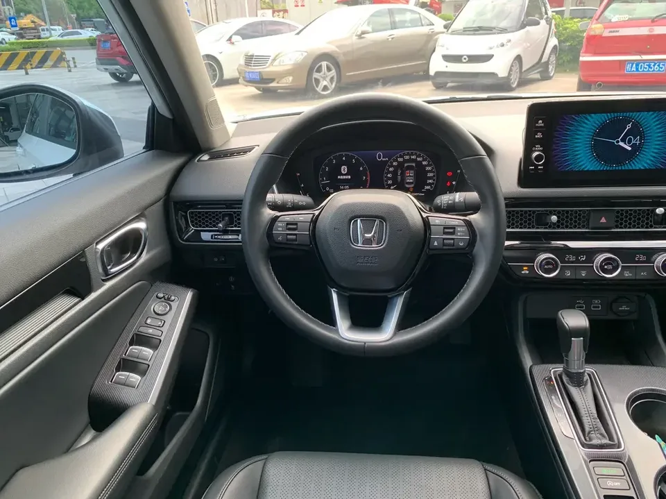 Honda Integra Style 2023 240TURBO CVT Deluxe Edition 2024 — thumbnail 5