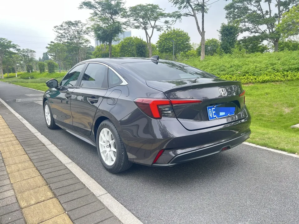 Honda Integra Style 2023 240TURBO CVT Tech Edition 2024 — thumbnail 2