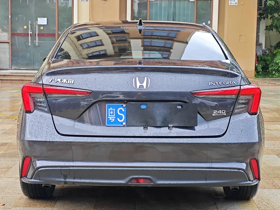 Honda Integra Style 2023 240TURBO CVT Leading Edition 2024 — thumbnail 2