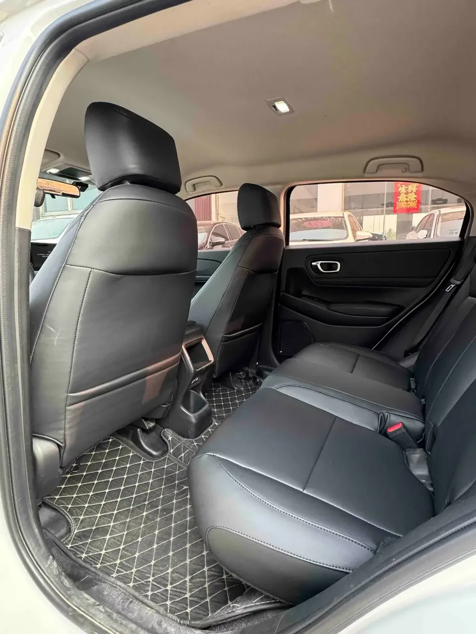 Honda VEZEL Binzhi 2023 1.5L CVT Elite Edition 2023 — thumbnail 4