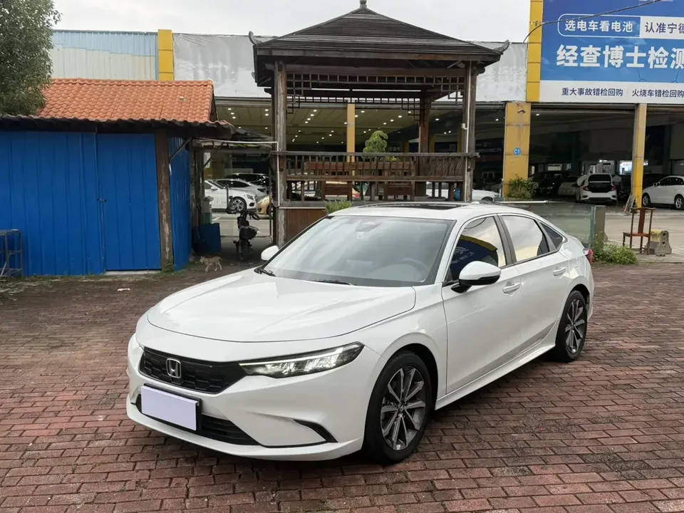 Honda Integra Style 2022 240TURBO CVT Deluxe Edition 2023 — photo 1, buy with delivery to Moscow