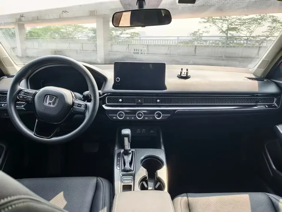 Honda CIVIC Civic 2023 HATCHBACK 240TURBO CVT Extreme Edition 2023 — thumbnail 3