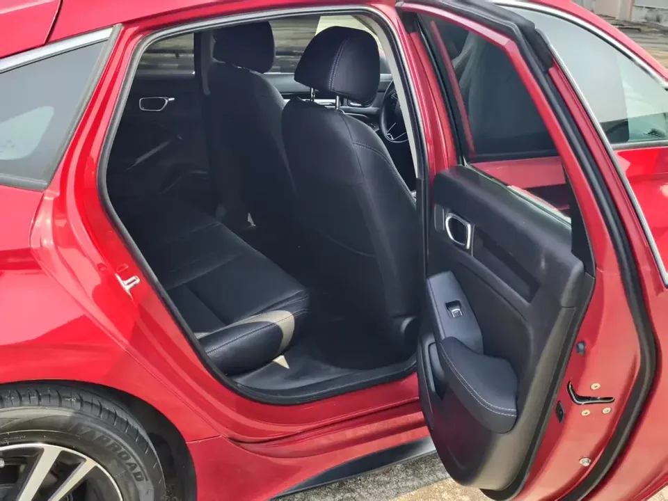 Honda CIVIC Civic 2023 HATCHBACK 240TURBO CVT Extreme Edition 2023 — thumbnail 4