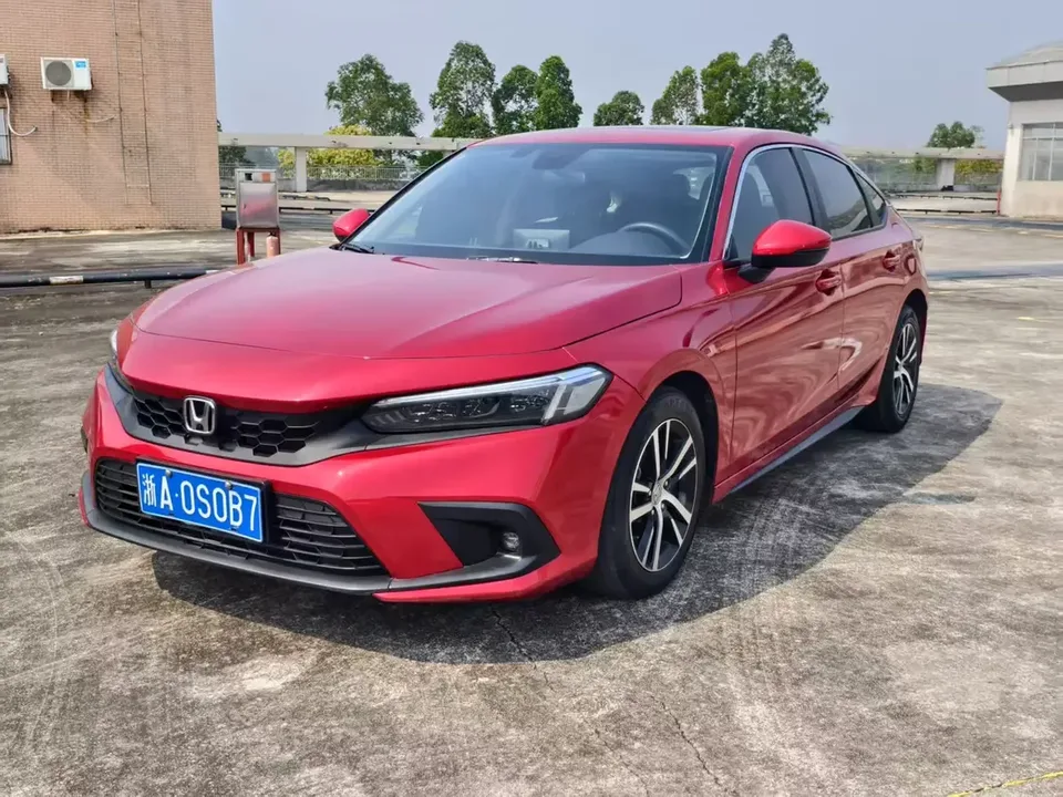 Honda CIVIC Civic 2023 HATCHBACK 240TURBO CVT Extreme Edition 2023 — photo 1, buy with delivery to Moscow