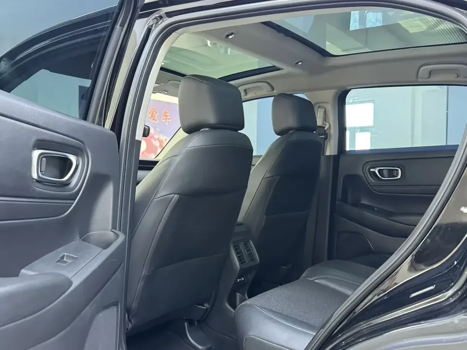 Honda VEZEL Binzhi 2023 1.5L CVT Technology Edition 2023 — thumbnail 5